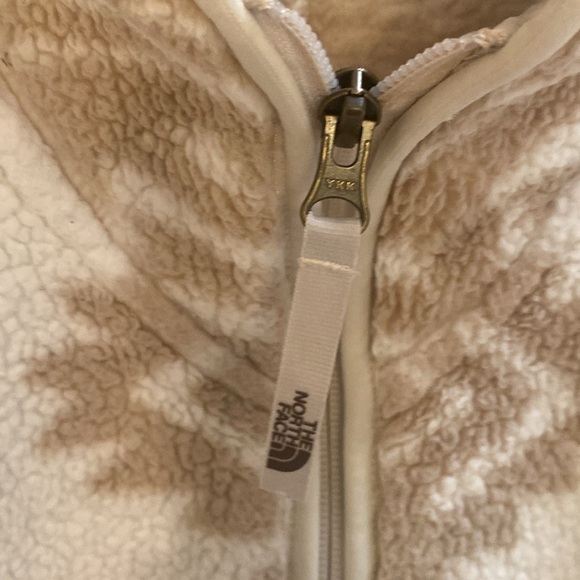 Tan/cream North Face fleece jacket size 10/12 girls - Picture 5 of 5